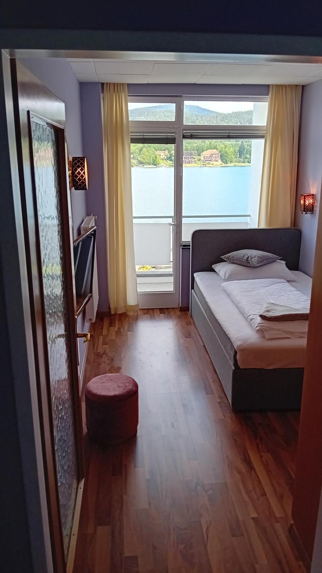 Tennis & Yacht Hotel Velden Velden am Wörthersee Eksteriør billede